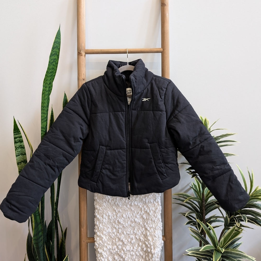 NWT Reebok Studio Puffer Jacket - Picture 2 of 9